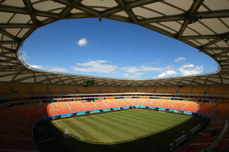 Лучшие стадионы мира San Siro в Милане Saitama Stadium в Сайтаме Arena da Amazonia в Манаусе