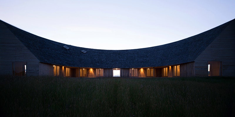 Деревянный дом в Чили на острове Чилоэ работа архитектурного бюро Pezo von Ellrichshausen