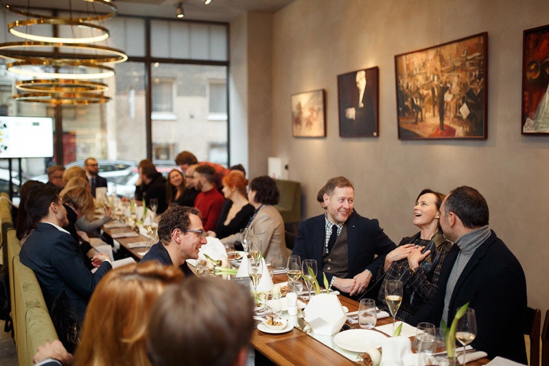 Торжественный обед журнала AD  ДЛТ в СанктПетербурге прошел 15 ноября в ресторане Una