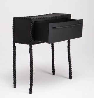 Мебель из серии Twisted дизайнера Варда Вийната.
