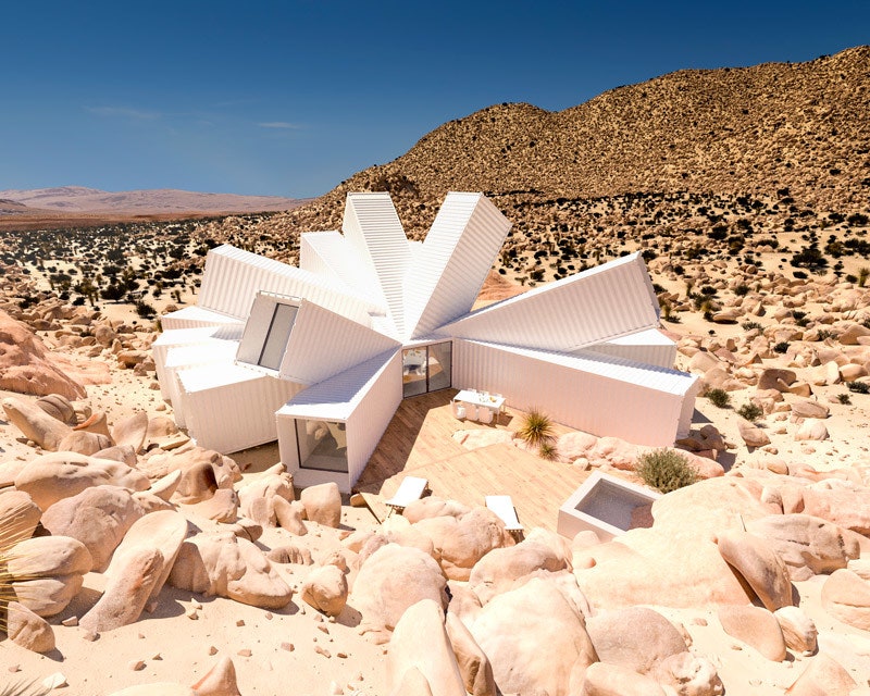 Джеймс Уитакер построит дом из контейнеров в пустыне для калифорнийского продюсера