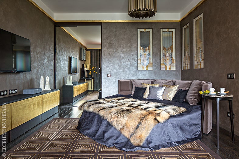Золотистый цвет в интерьере московская квартира работы Эльвиры Станкевич