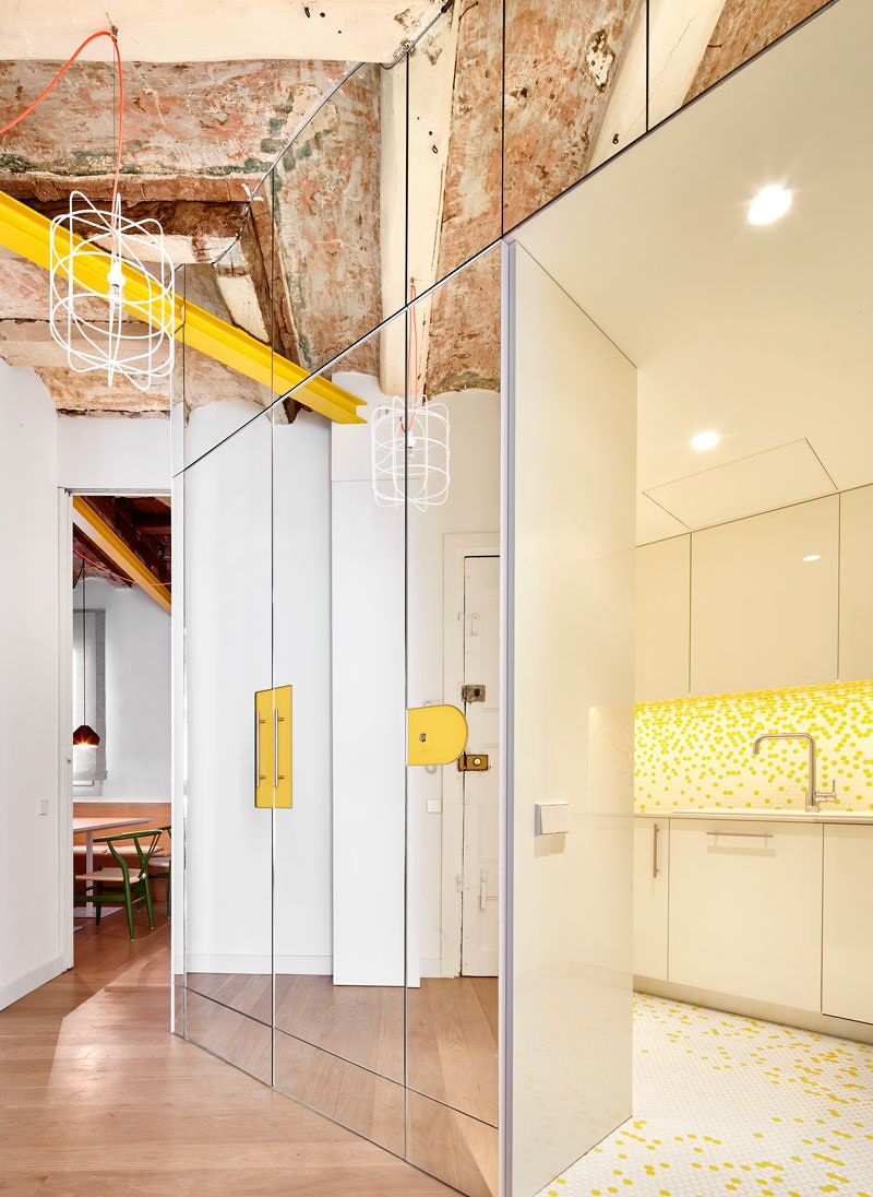 Квартиракалейдоскоп в Барселоне проект архитекторов из студии Miel Arquitectos