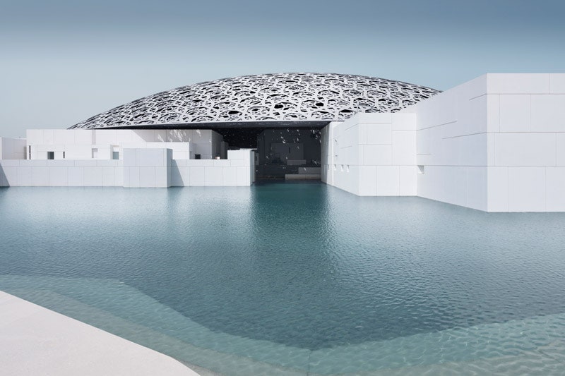 Лувр в АбуДаби по проекту Жана Нувеля откроется 11 ноября 2017 года