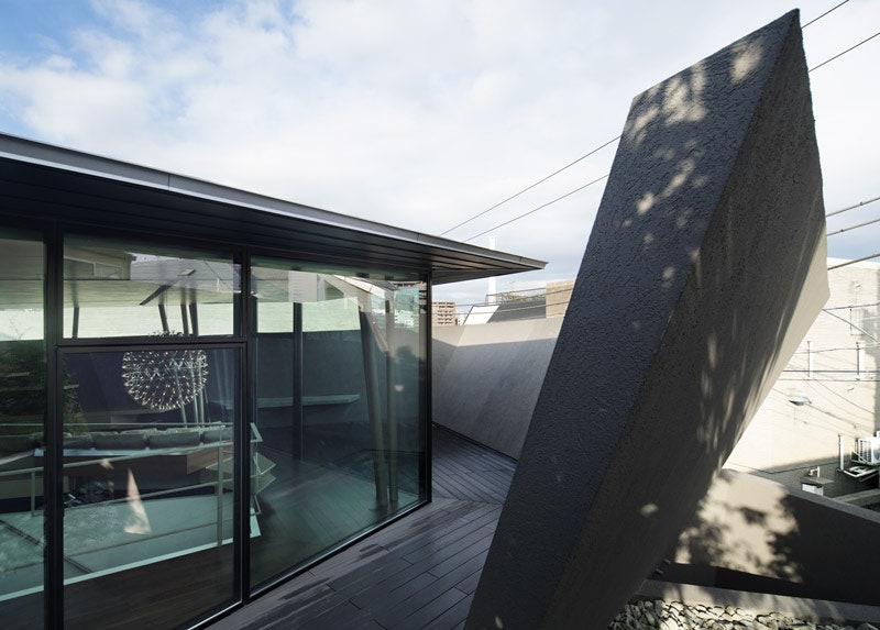 Дом изломанной формы в Токио проект архитекторов из бюро ARTechnic