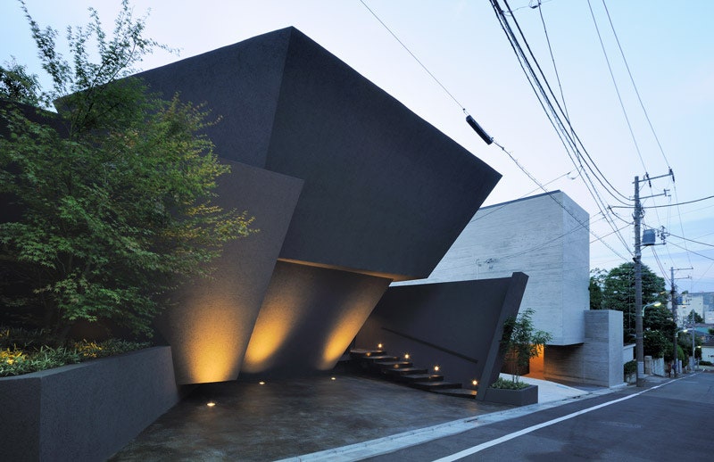 Дом изломанной формы в Токио проект архитекторов из бюро ARTechnic
