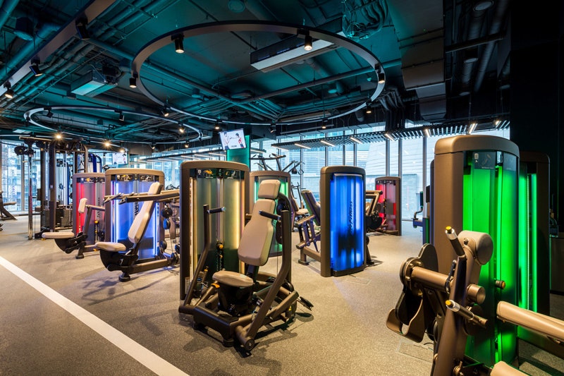 Фитнесклубы России с красивыми интерьерами Encore и Raketa в Москве Garage Gym в Екатеринбурге