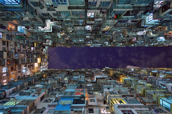 Проект Андреа Понти Shadows in the Windows мебель вдохновленная пейзажами Гонконга | Admagazine