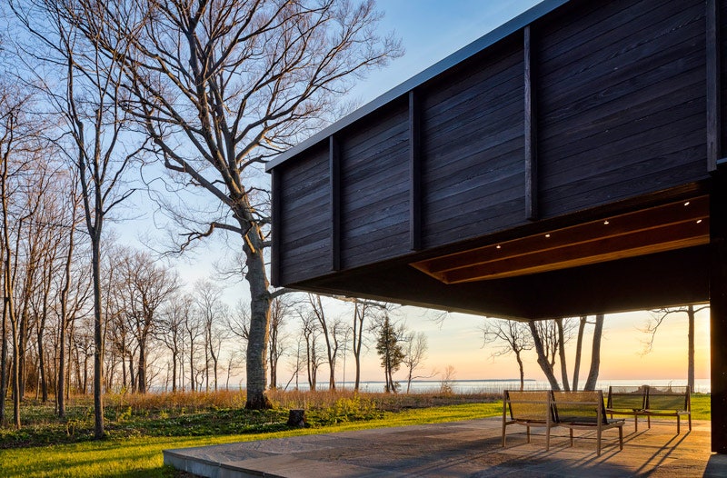 Тройной дом на озере Мичиган от бюро Desai Chia Architecture