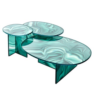 Столики Liquefy дизайн Патриции Уркиолы Glas Italia.
