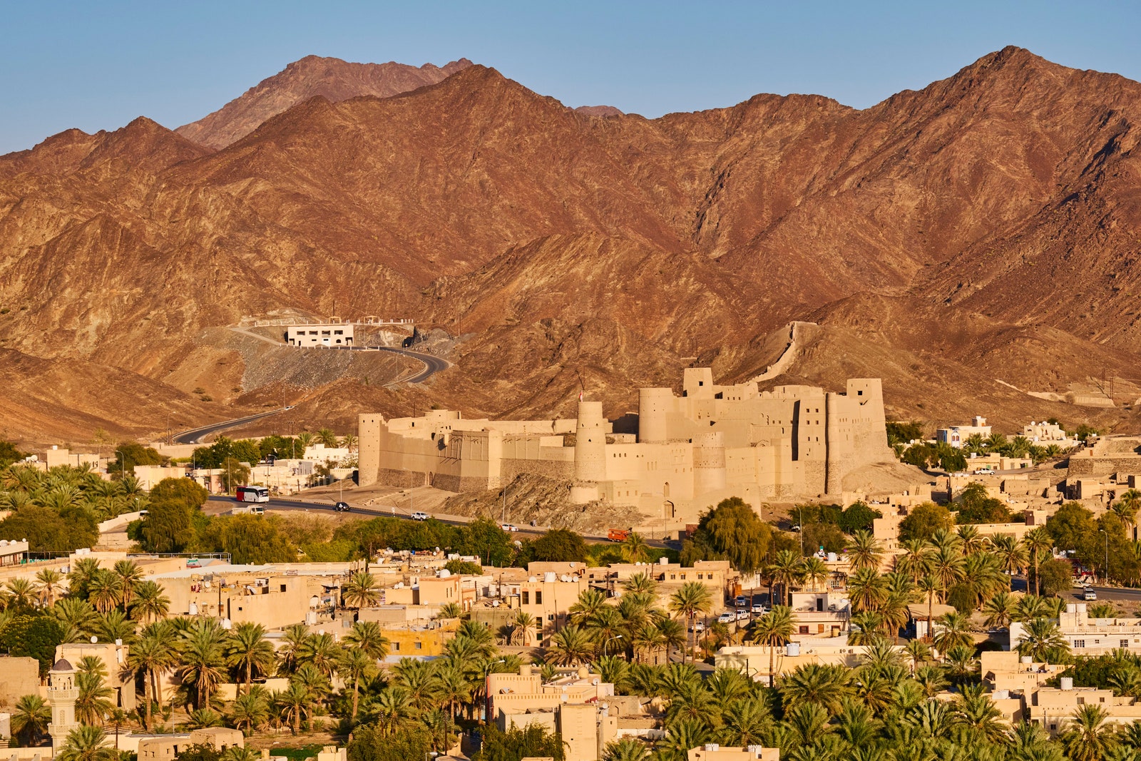 6 архитектурных причин посетить Оман