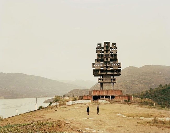 Монумент Прогрессу и Процветанию в Чунцине Китай. Фото Надав Кандер.