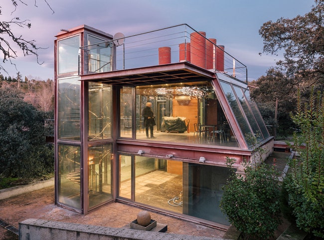 Стеклянный павильон для отдыха в пригороде Мадрида от бюро Penelas Architects | Admagazine