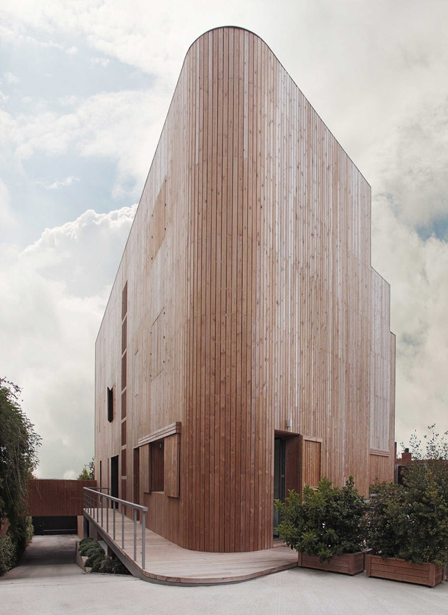 Дом в Барселоне напоминающий корабль работа бюро BС Estudio Architects | Admagazine