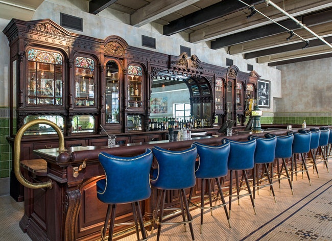Ресторан Eberly в Остине смешение стилей в интерьерах от ICON Design  Build | Admagazine
