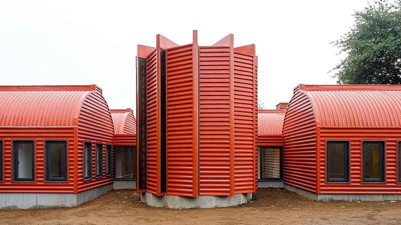 Монастырь босых кармелиток в Чили здание для послушниц по проекту Альберта Брауна | Admagazine