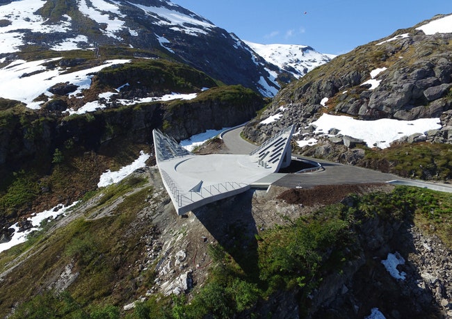 Смотровая площадка в Норвегии на горе Гаулар по проекту студии из Осло Code arkitektur | Admagazine