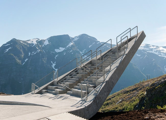 Смотровая площадка в Норвегии на горе Гаулар по проекту студии из Осло Code arkitektur | Admagazine