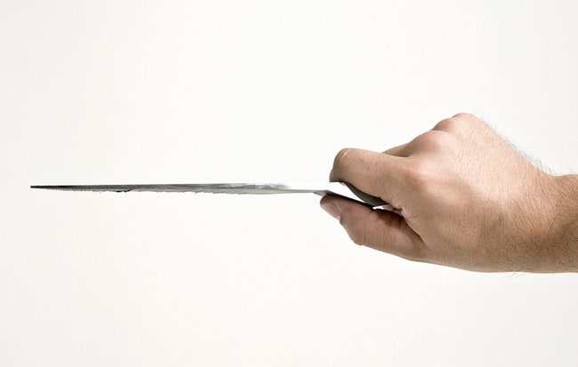 Нож Kanagawa с клинком выкованным водой изготавливаемый гидроабразивной резкой из стали | Admagazine