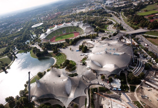 Спорткомплекс в Олимпийском парке Мюнхен Германия 19681972.