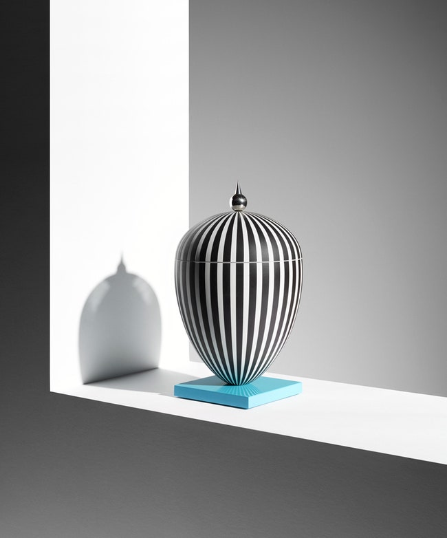 Коллекция веджвудского фарфора от Ли Брума чаши и вазы в стилистике джаспер | Admagazine