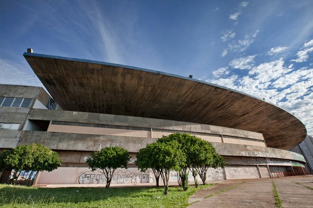 Cтадион Serra Dourada в Гоянии