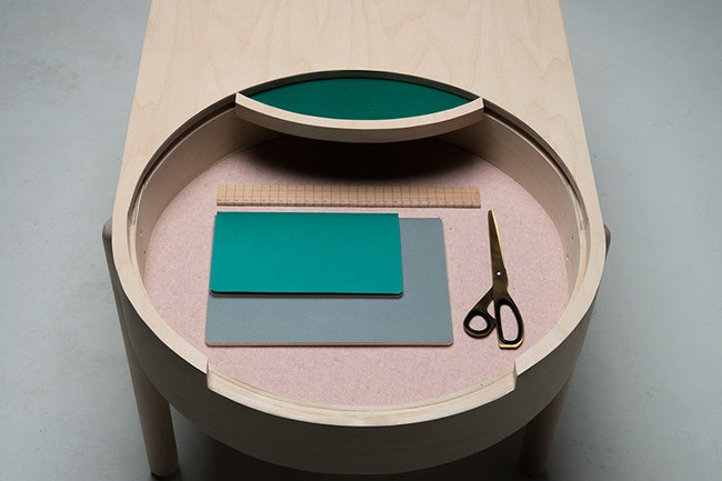 Журнальный столик Birk с секцией для хранения от норвежского дизайнера Иселин Дубланд | Admagazine
