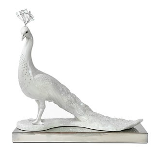 Статуэтка King Peacock фарфор Villari | Москва “Мебеленд” Ак. Пет­ровского 4.