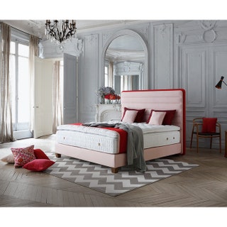 Кровать Lounge из коллекции Prestige текстиль дизайнер Андреас Уэбер Treca Interiors | Москва Кутузовский прт 42.