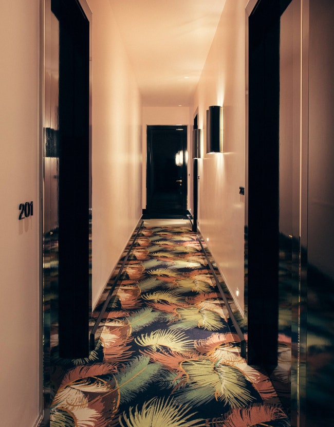 Отель Hotel SaintMarc в Париже фото интерьеров в стиле ретро | Admagazine