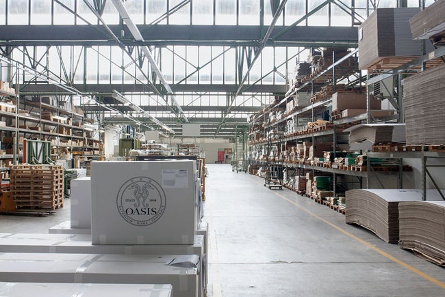 Мебельная фабрика Oasis экскурсия на производство семьи Куаиа в Италии | Admagazine