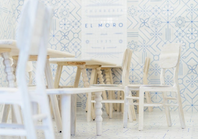 Кафе чуррерия в Мехико интерьеры после ремонта от концептбюро CadenaAcociados | Admagazine