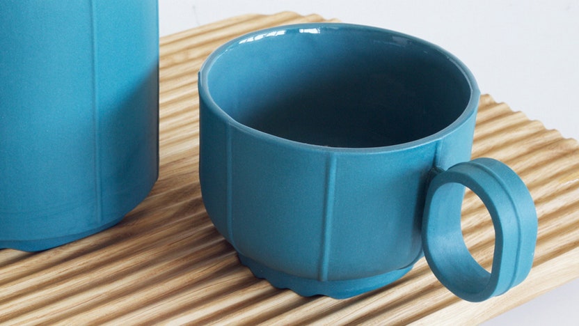 Посуда для кафе Mood в Хельсинки комплект голубого цвета с рельефным дном | Admagazine