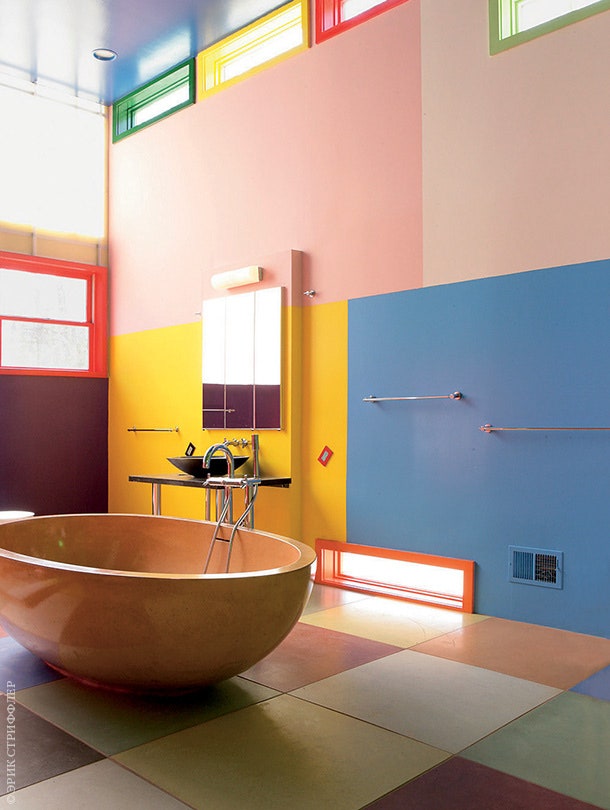 Ванная комната выходит прямо в гостиную “В наготе нет ничего предосудительного” — утверждают архитекторы.