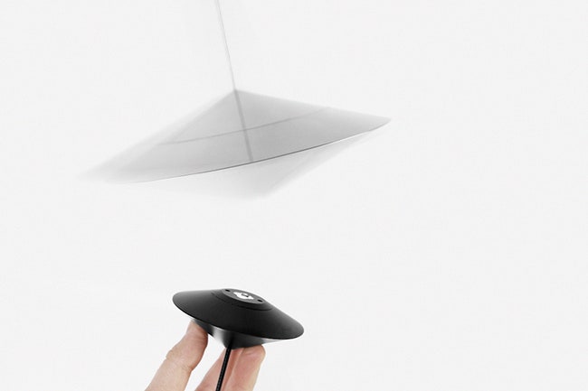 Магнитный подвесной светильник Magnetica зеркальный модуль и напольный источник света | Admagazine