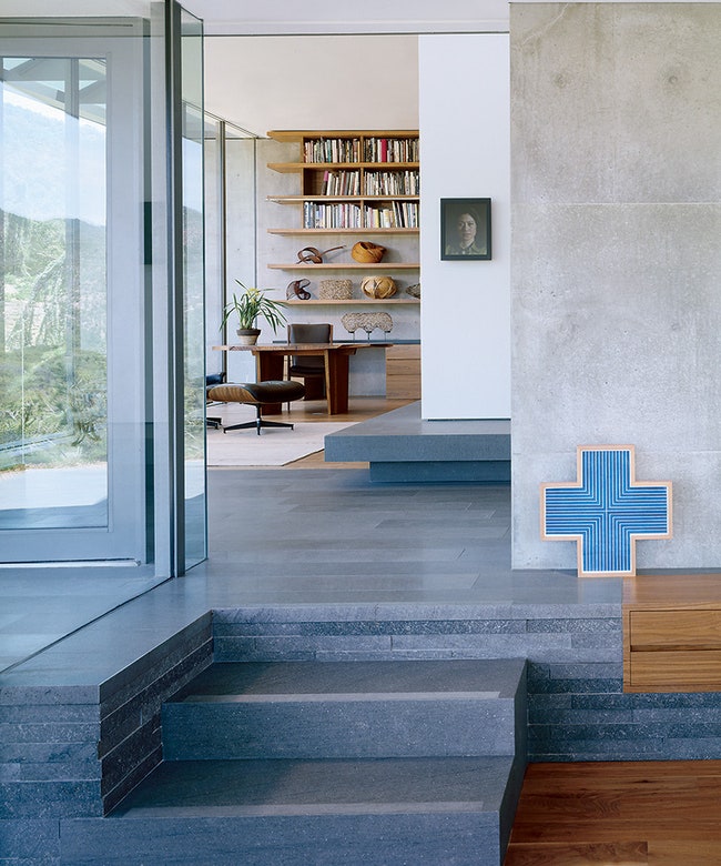 Камень в интерьере дизайнерские решения на фото домов в разных странах | Admagazine