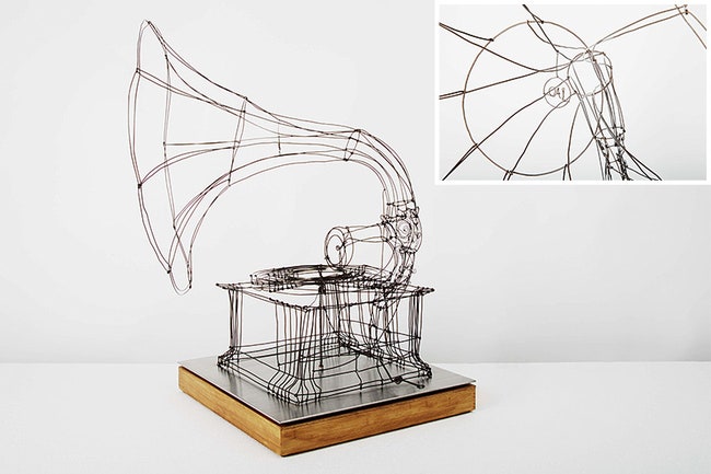 Скульптура граммофона дизайнеры Анна ГоликсКоттет и Оливье Томас Anathomie.
