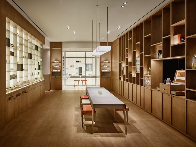 Парфюмерная библиотека Hermès на Манхэттене