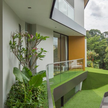 Дом со спиральной верандой в Сингапуре