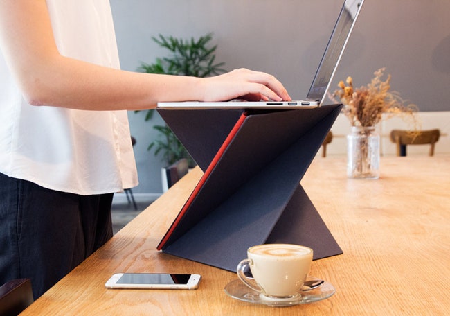 Levit8 складная подставка под ноутбук оригами для работы в положении стоя | Admagazine