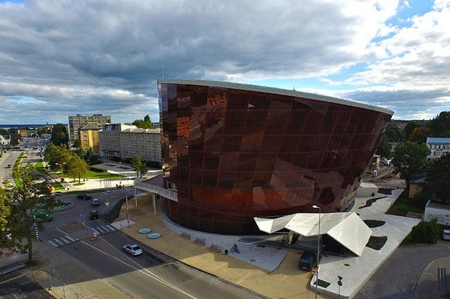 Концертный зал Great Amber в Латвии в городе Лиепая | Admagazine