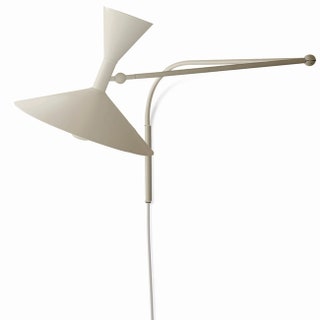 Светильник Lampe de Marseille дизайнер Ле Корбюзье 19491952.