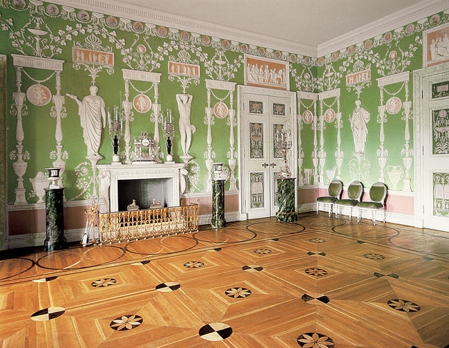 Цветные стены фото классических интерьеров созданных в русской традиции | Admagazine
