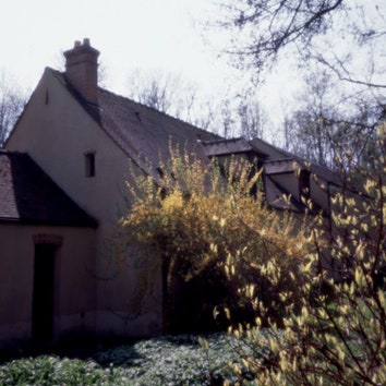 Дом Луи Арагона во Франции