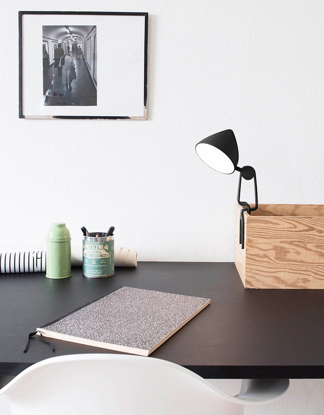 Лампа Snap на прищепке от датского дизайнера Мари Хессельдаль | Admagazine