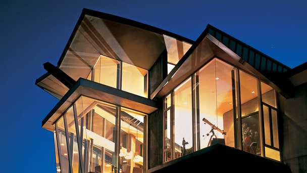 Дом в Малибу из триллера «Стеклянный дом» по проекту архитектора Хаги Бельцберга | Admagazine