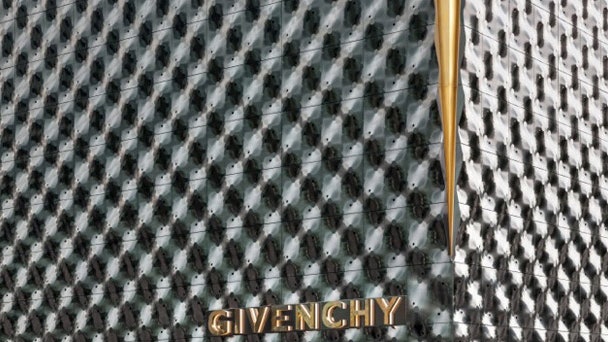 Бутик Givenchy в Сеуле