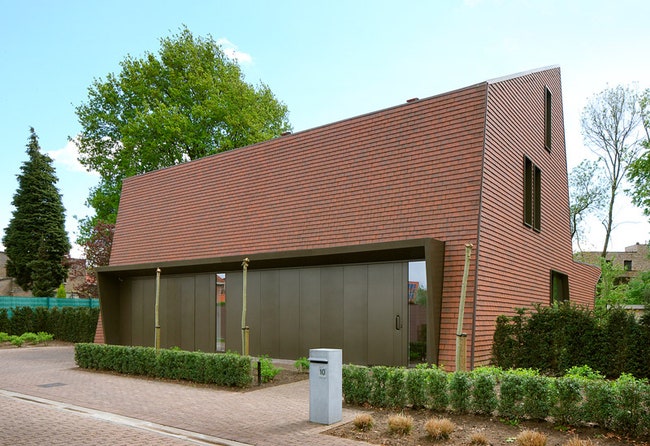 Фламандский дом в авангардном стиле