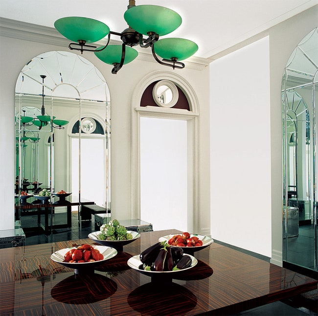 Зеркала в интерьере идеи оформления стен в гостиной и других помещениях