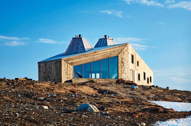 Домик для путешественников в Норвегии в горах Оксхорнан | Admagazine